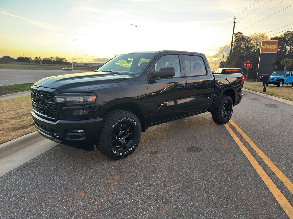 2026 RAM 1500 RAM 1500 WARLOCK CREW CAB 4X4 5'7' BOX