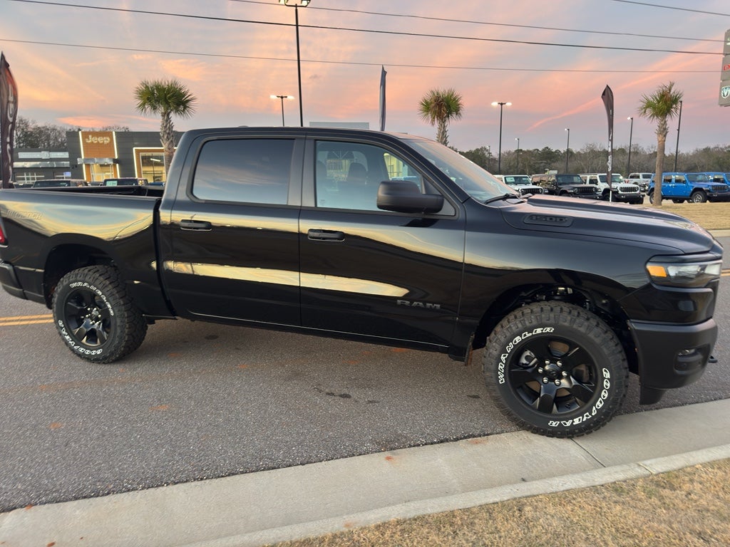 2026 RAM 1500 RAM 1500 WARLOCK CREW CAB 4X4 5'7' BOX