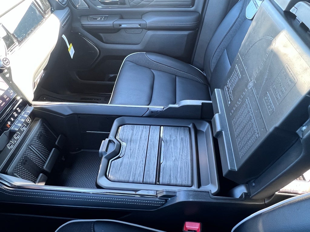 2026 RAM 1500 RAM 1500 LIMITED CREW CAB 4X4 5'7' BOX