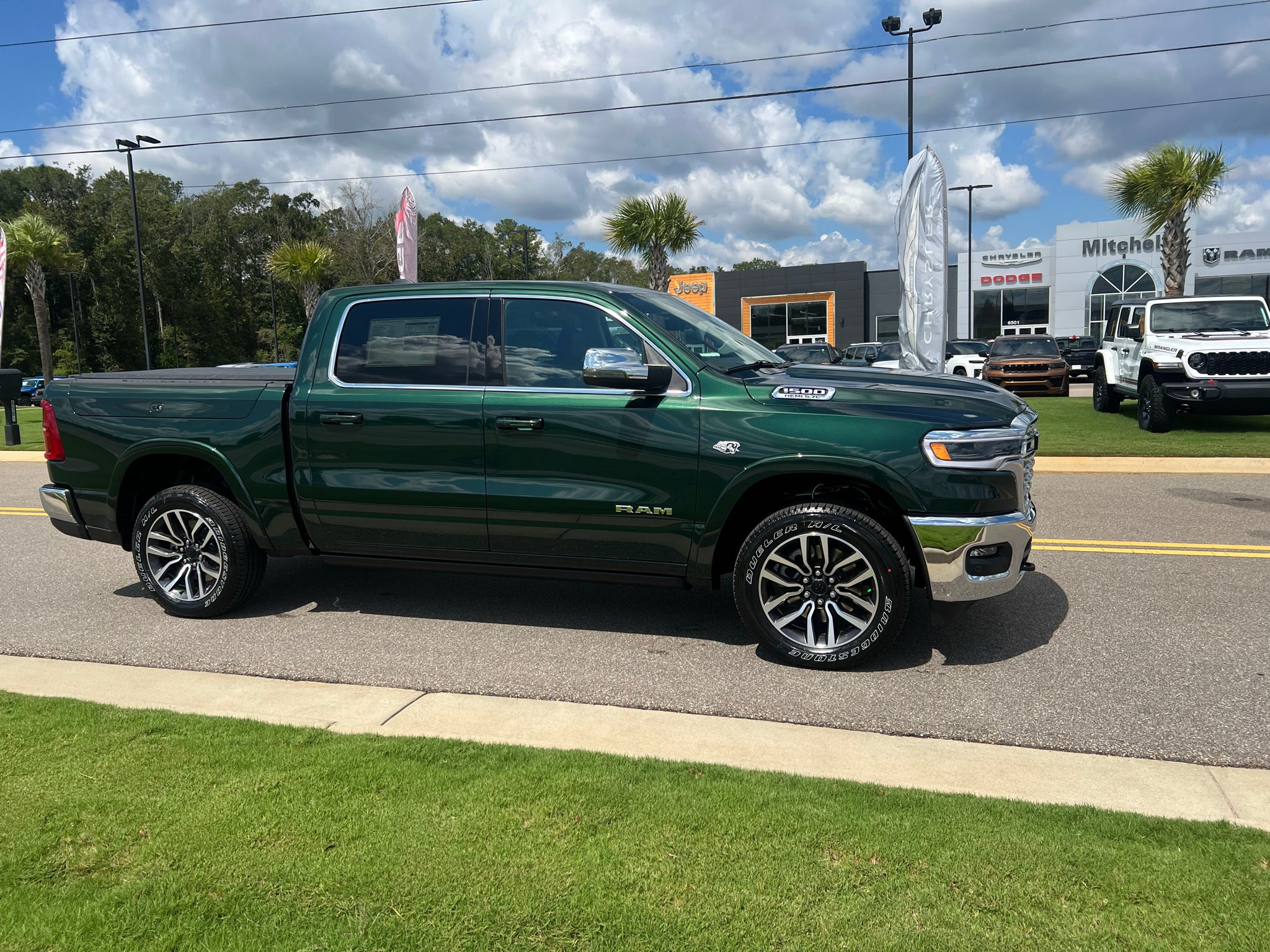 2027 RAM 1500 RAM 1500 LIMITED LONGHORN CREW CAB 4X4 5'7' BOX
