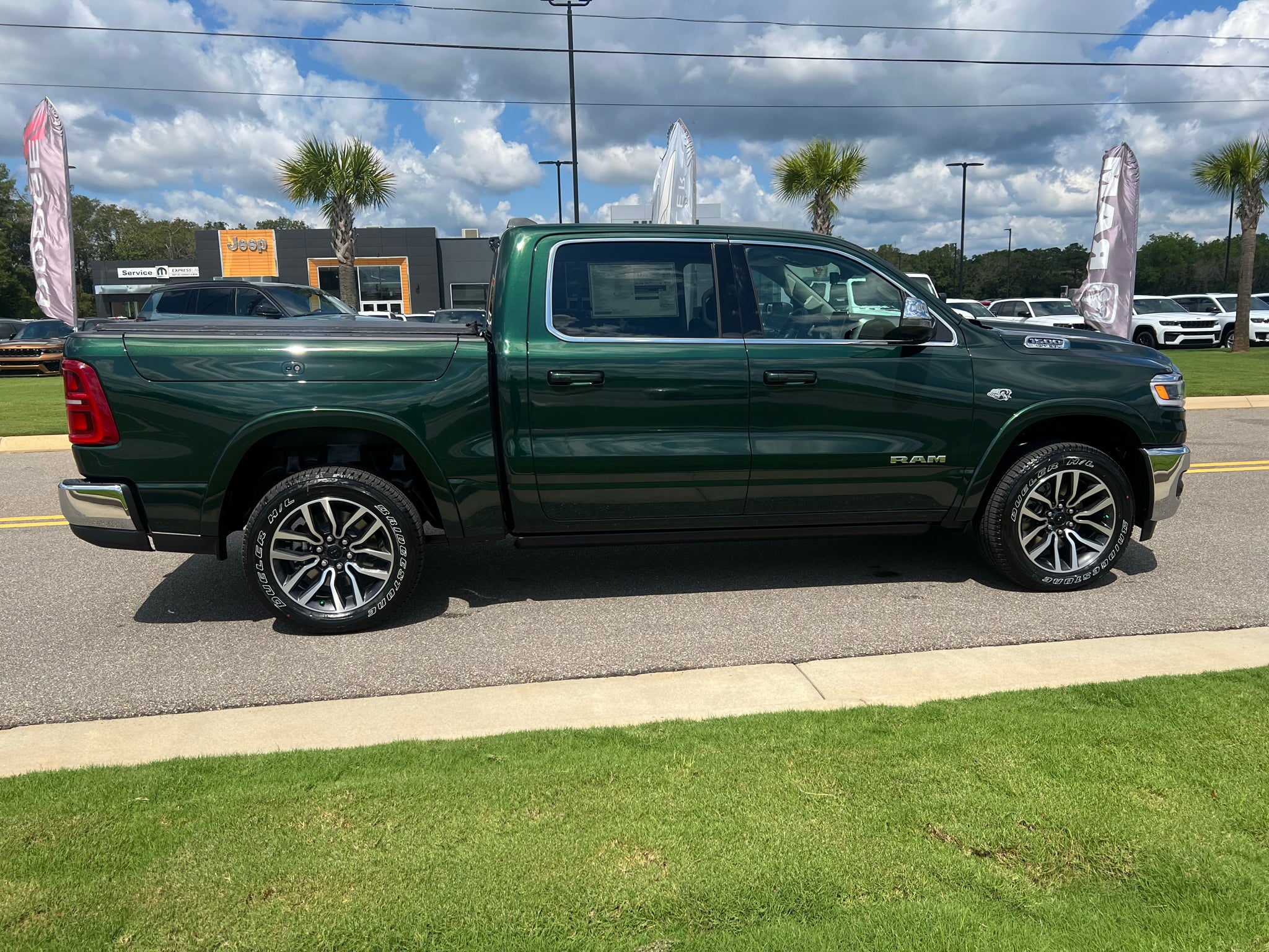 2027 RAM 1500 RAM 1500 LIMITED LONGHORN CREW CAB 4X4 5'7' BOX