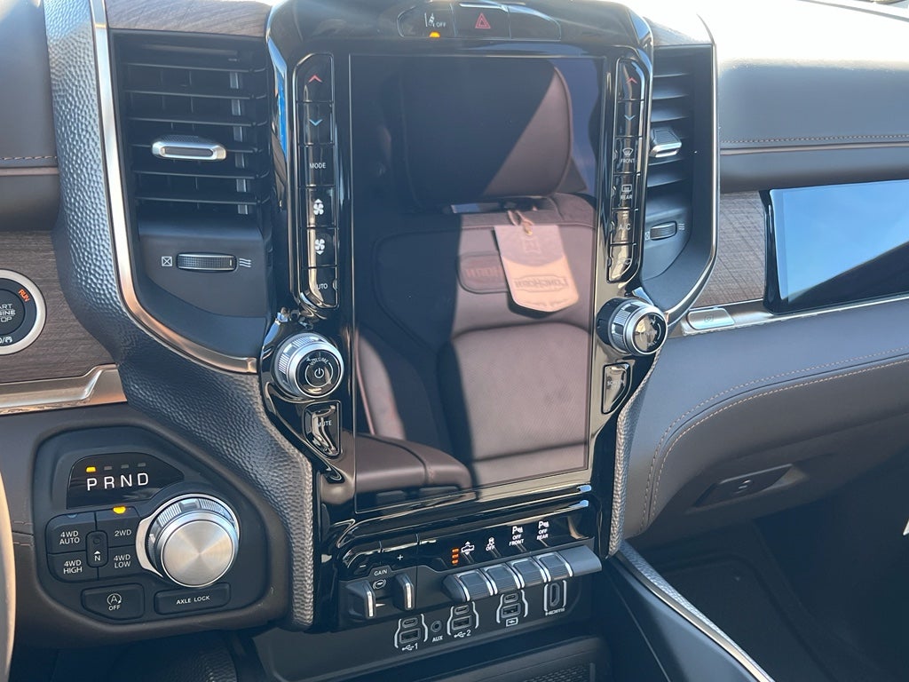 2026 RAM 1500 RAM 1500 LIMITED LONGHORN CREW CAB 4X4 5'7' BOX