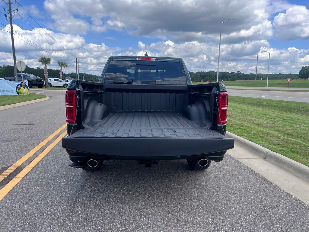 2026 RAM 1500 RAM 1500 LIMITED CREW CAB 4X4 5'7' BOX
