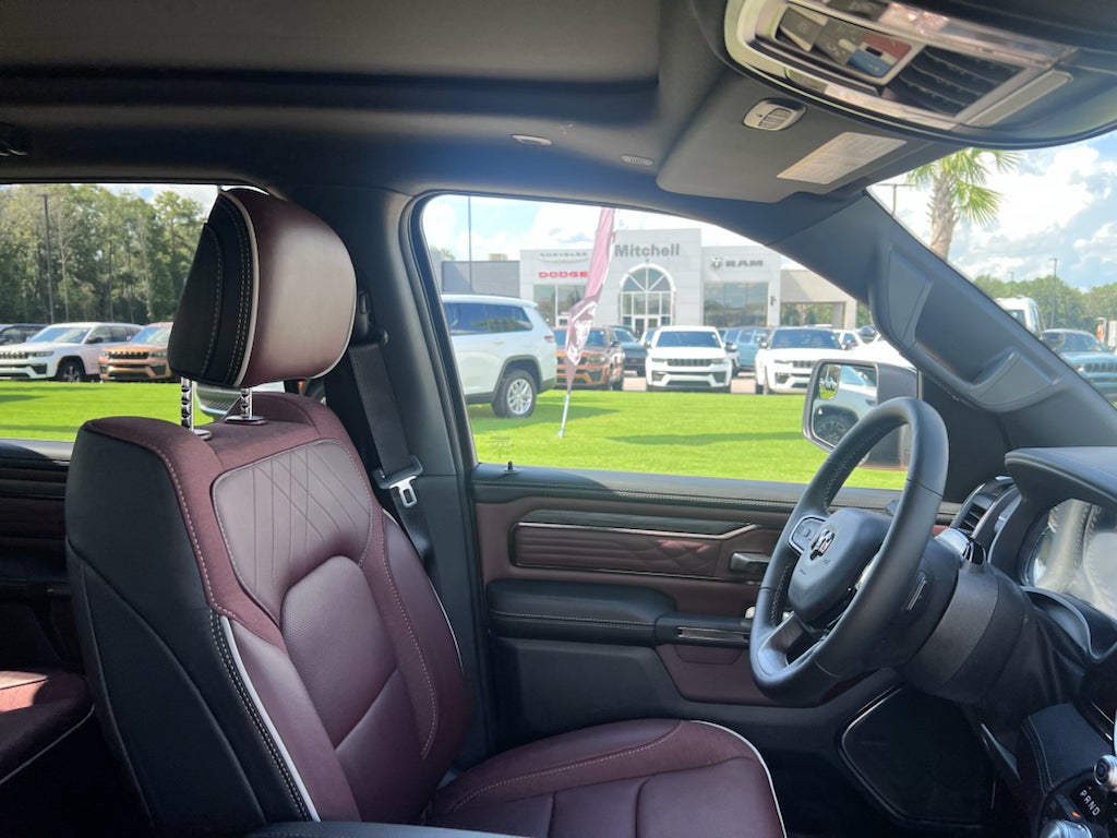 2026 RAM 1500 RAM 1500 LIMITED CREW CAB 4X4 5'7' BOX