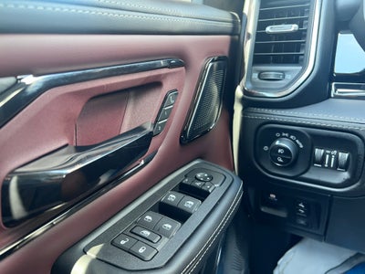 2026 RAM 1500 RAM 1500 LIMITED CREW CAB 4X4 5'7' BOX