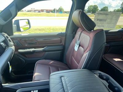 2026 RAM 1500 RAM 1500 LIMITED CREW CAB 4X4 5'7' BOX