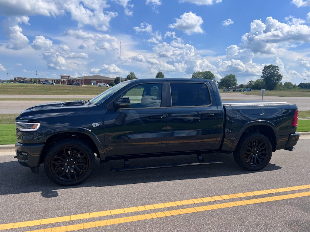 2026 RAM 1500 RAM 1500 LIMITED CREW CAB 4X4 5'7' BOX