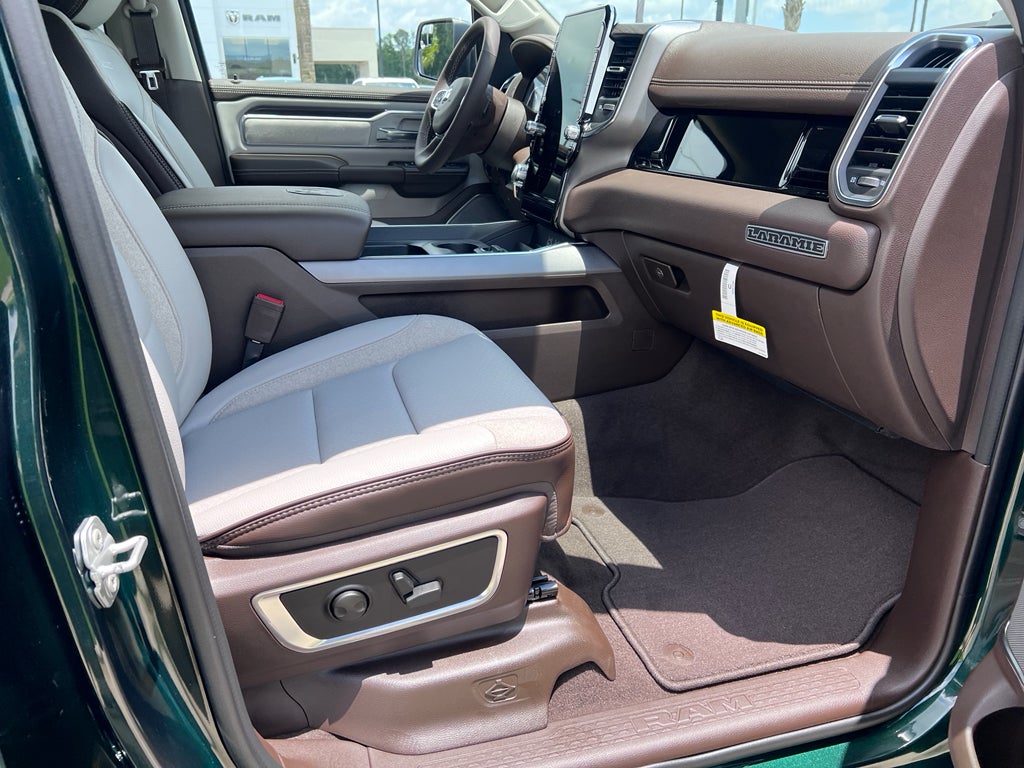 2026 RAM 1500 RAM 1500 LARAMIE CREW CAB 4X4 5'7' BOX