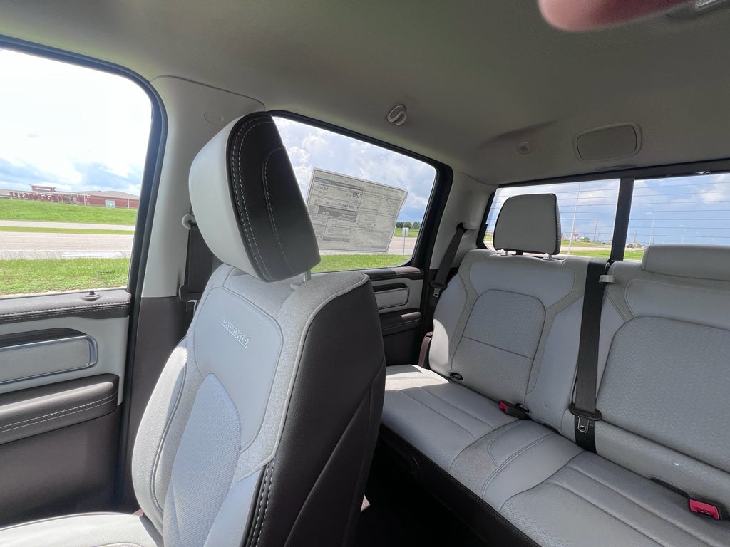 2026 RAM 1500 RAM 1500 LARAMIE CREW CAB 4X4 5'7' BOX