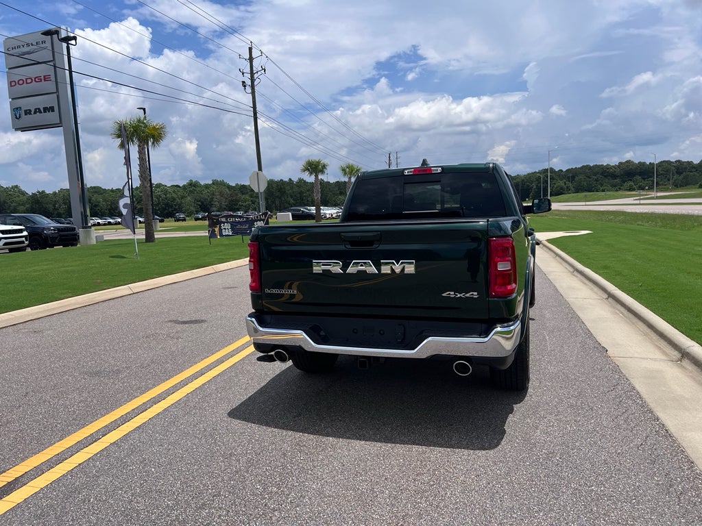 2026 RAM 1500 RAM 1500 LARAMIE CREW CAB 4X4 5'7' BOX
