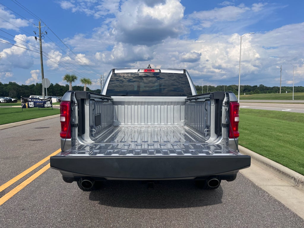 2025 RAM 1500 Laramie Crew Cab 4x4 5'7' Box