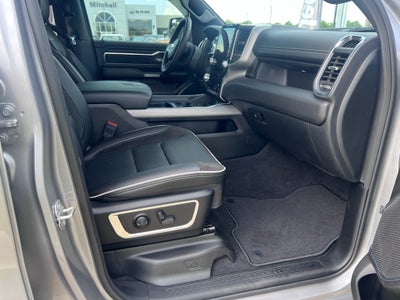 2025 RAM 1500 Laramie Crew Cab 4x4 5'7' Box
