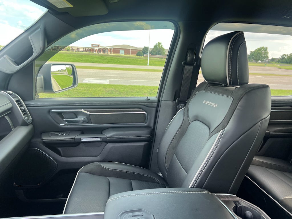 2025 RAM 1500 Laramie Crew Cab 4x4 5'7' Box