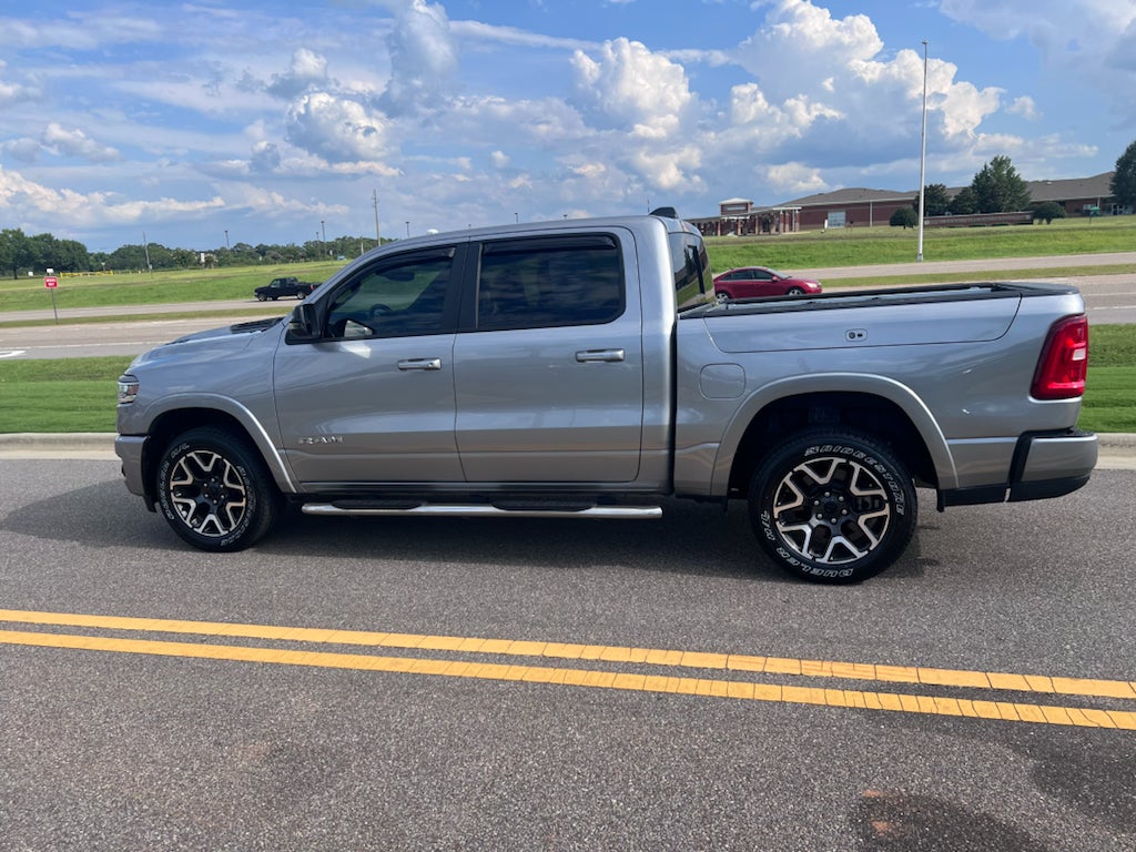 2025 RAM 1500 Laramie Crew Cab 4x4 5'7' Box