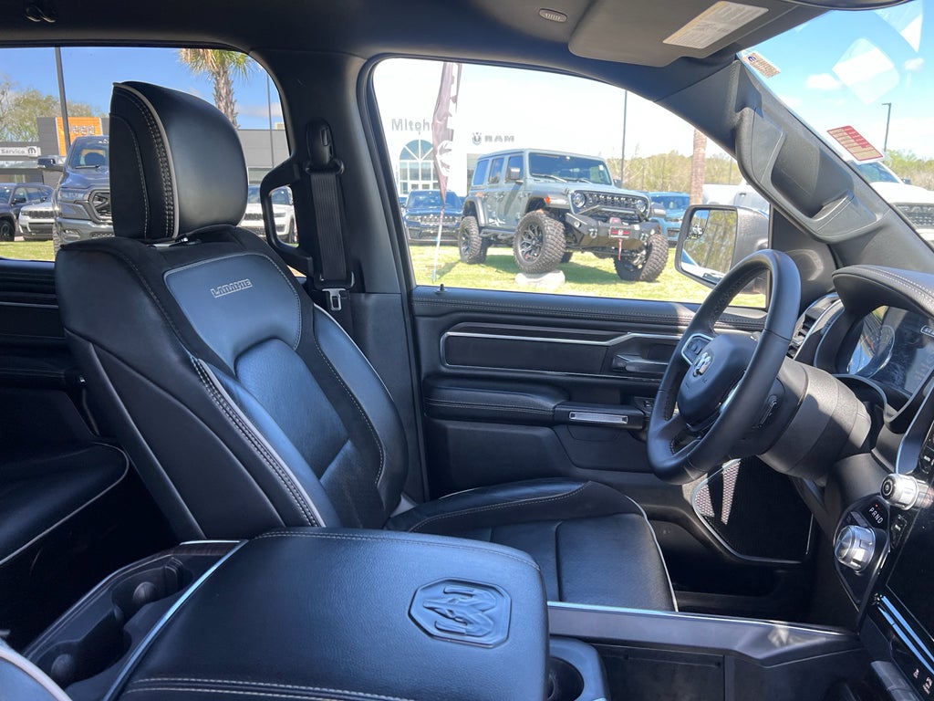2025 RAM 1500 Laramie Crew Cab 4x4 5'7' Box