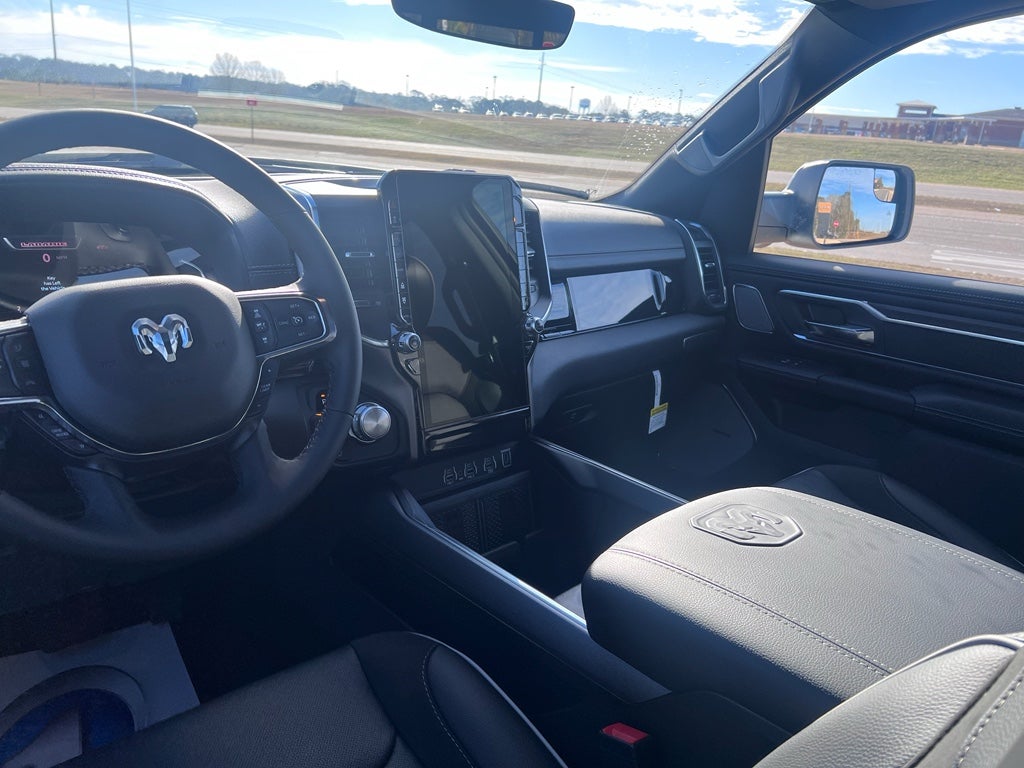 2026 RAM 1500 RAM 1500 LARAMIE CREW CAB 4X4 5'7' BOX