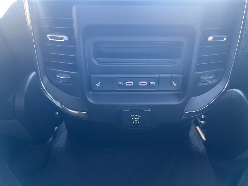 2026 RAM 1500 RAM 1500 LARAMIE CREW CAB 4X4 5'7' BOX