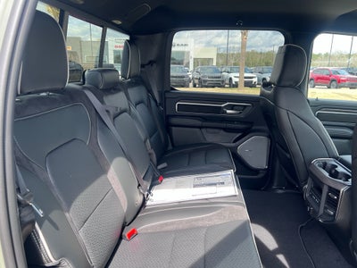 2026 RAM 1500 RAM 1500 LARAMIE CREW CAB 4X4 5'7' BOX