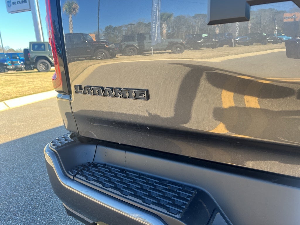 2026 RAM 1500 RAM 1500 LARAMIE CREW CAB 4X4 5'7' BOX