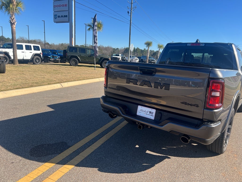 2026 RAM 1500 RAM 1500 LARAMIE CREW CAB 4X4 5'7' BOX