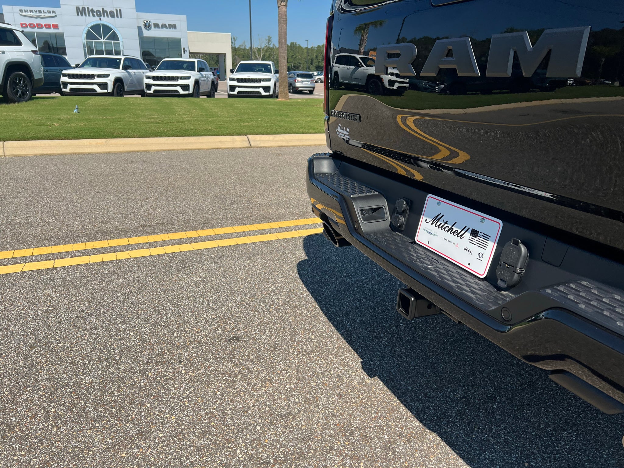 2027 RAM 1500 RAM 1500 LARAMIE CREW CAB 4X4 5'7' BOX