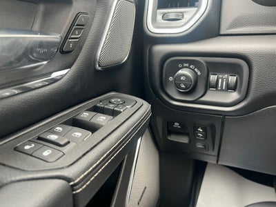 2027 RAM 1500 RAM 1500 LARAMIE CREW CAB 4X4 5'7' BOX