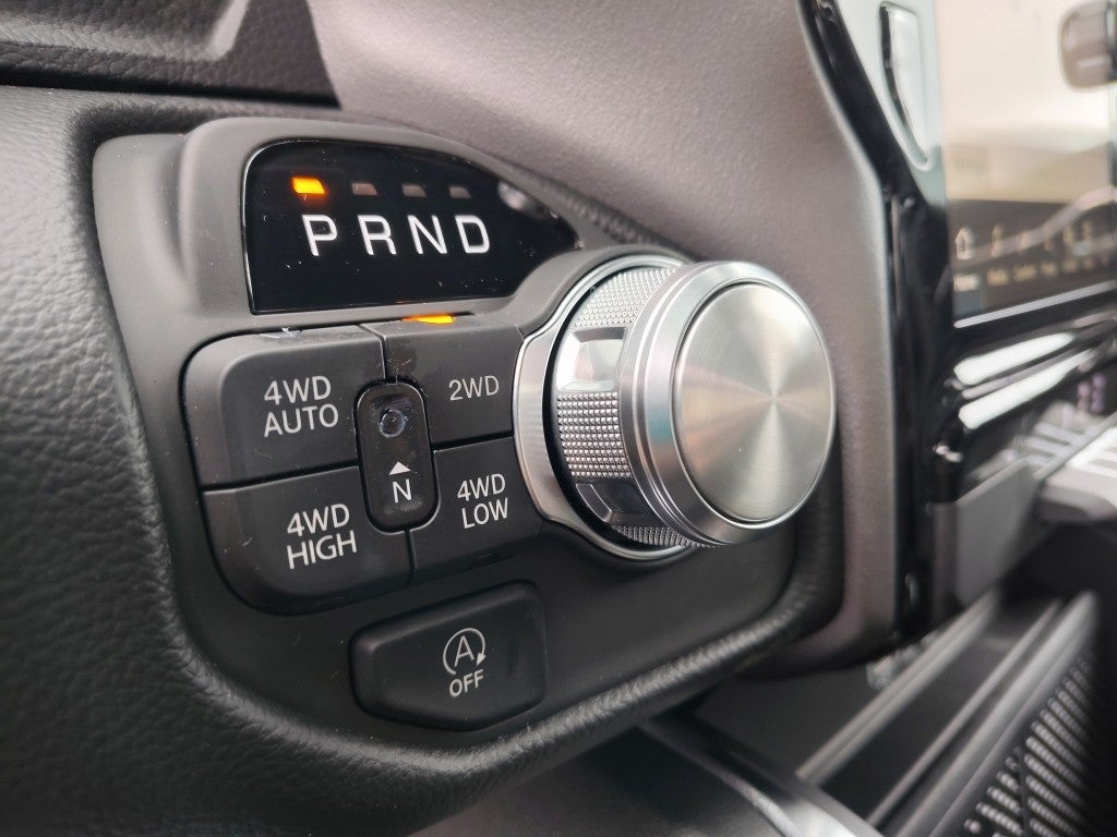 2026 RAM 1500 RAM 1500 LARAMIE CREW CAB 4X4 5'7' BOX