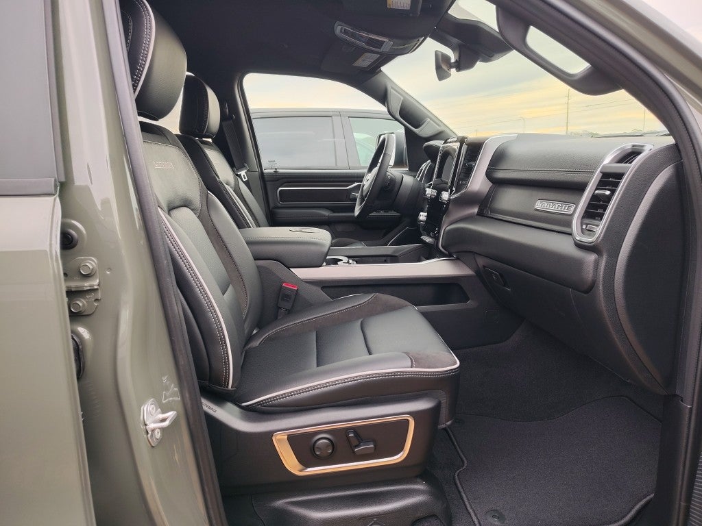 2026 RAM 1500 RAM 1500 LARAMIE CREW CAB 4X4 5'7' BOX