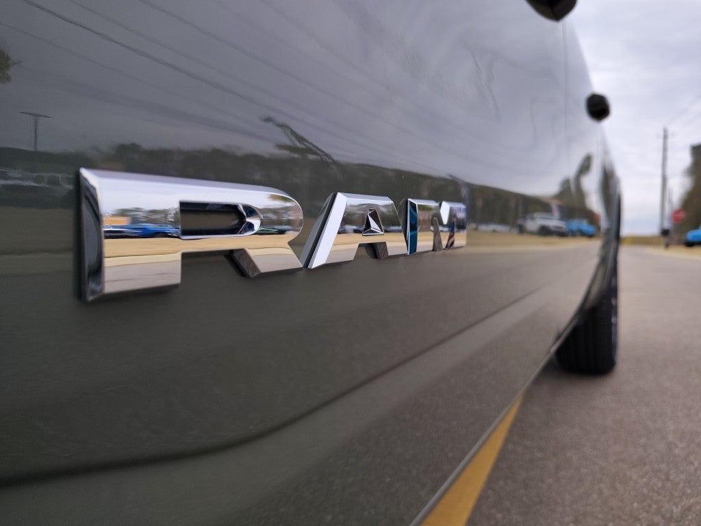 2026 RAM 1500 RAM 1500 LARAMIE CREW CAB 4X4 5'7' BOX