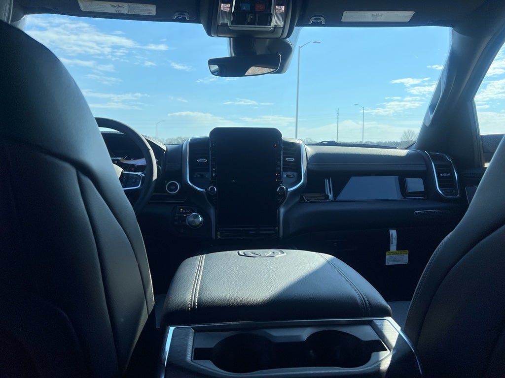 2026 RAM 1500 RAM 1500 LARAMIE CREW CAB 4X4 5'7' BOX