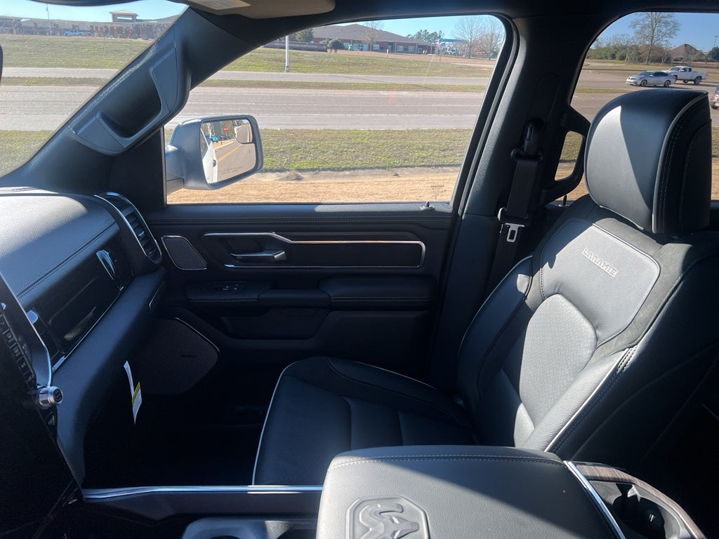 2026 RAM 1500 RAM 1500 LARAMIE CREW CAB 4X4 5'7' BOX