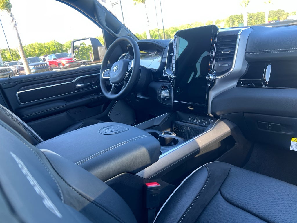 2026 RAM 1500 RAM 1500 LARAMIE CREW CAB 4X4 5'7' BOX