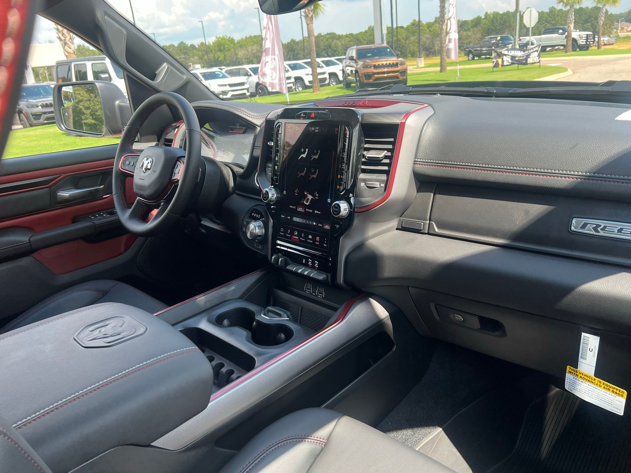 2027 RAM 1500 RAM 1500 REBEL CREW CAB 4X4 5'7' BOX
