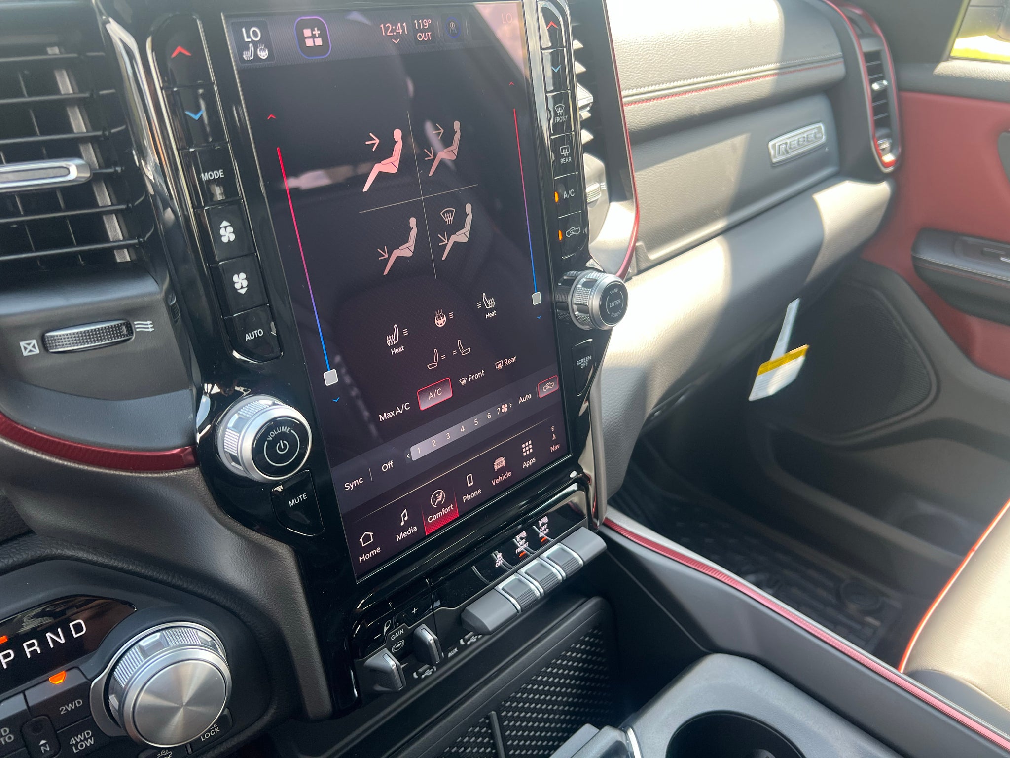 2027 RAM 1500 RAM 1500 REBEL CREW CAB 4X4 5'7' BOX