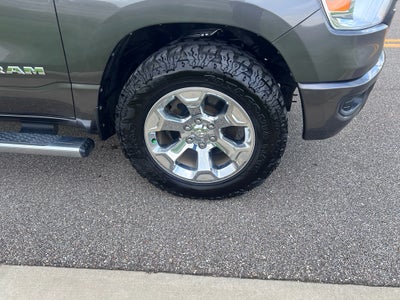 2020 RAM 1500 Big Horn Crew Cab 4x4 6'4' Box