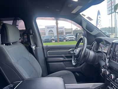 2020 RAM 1500 Big Horn Crew Cab 4x4 6'4' Box