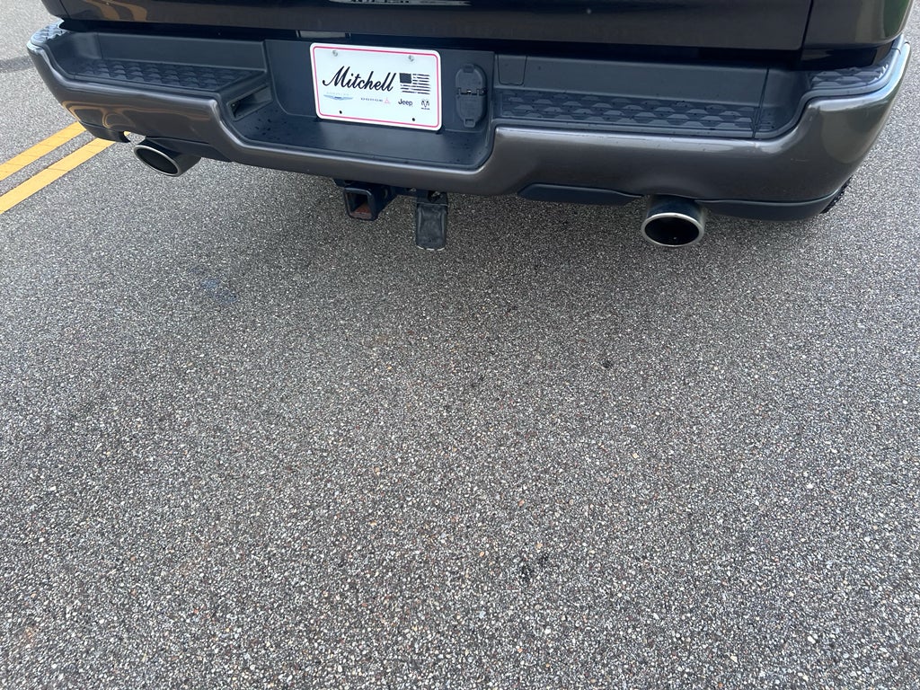 2020 RAM 1500 Big Horn Crew Cab 4x4 6'4' Box