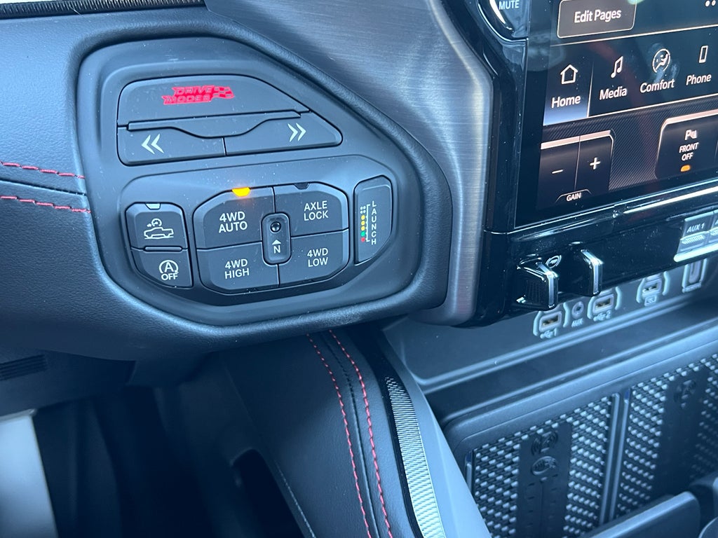 2026 RAM 1500 RAM 1500 RHO CREW CAB 4X4 5'7' BOX