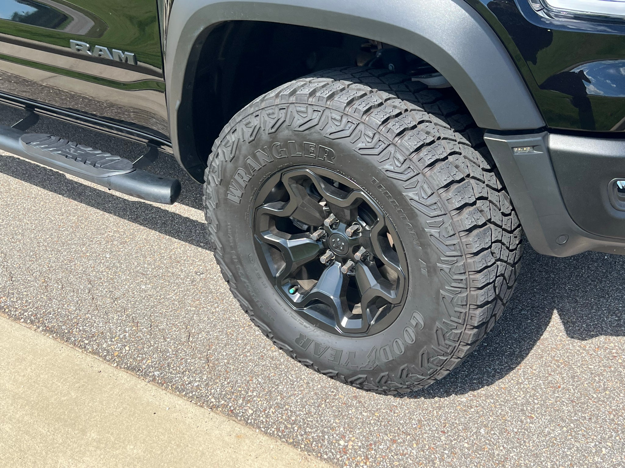 2026 RAM 1500 RHO Crew Cab 4x4 5'7' Box