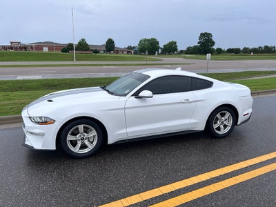 2021 Ford Mustang EcoBoost Fastback