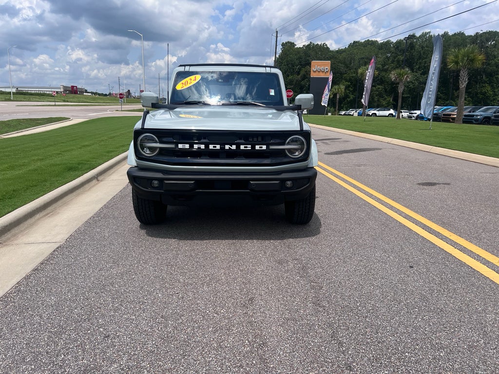 2024 Ford Bronco Outer Banks
