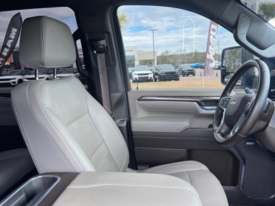 2024 Chevrolet Silverado LTZ