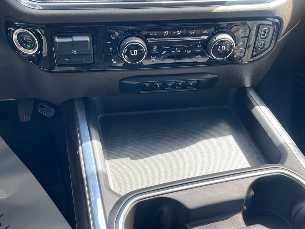 2024 Chevrolet Silverado LTZ