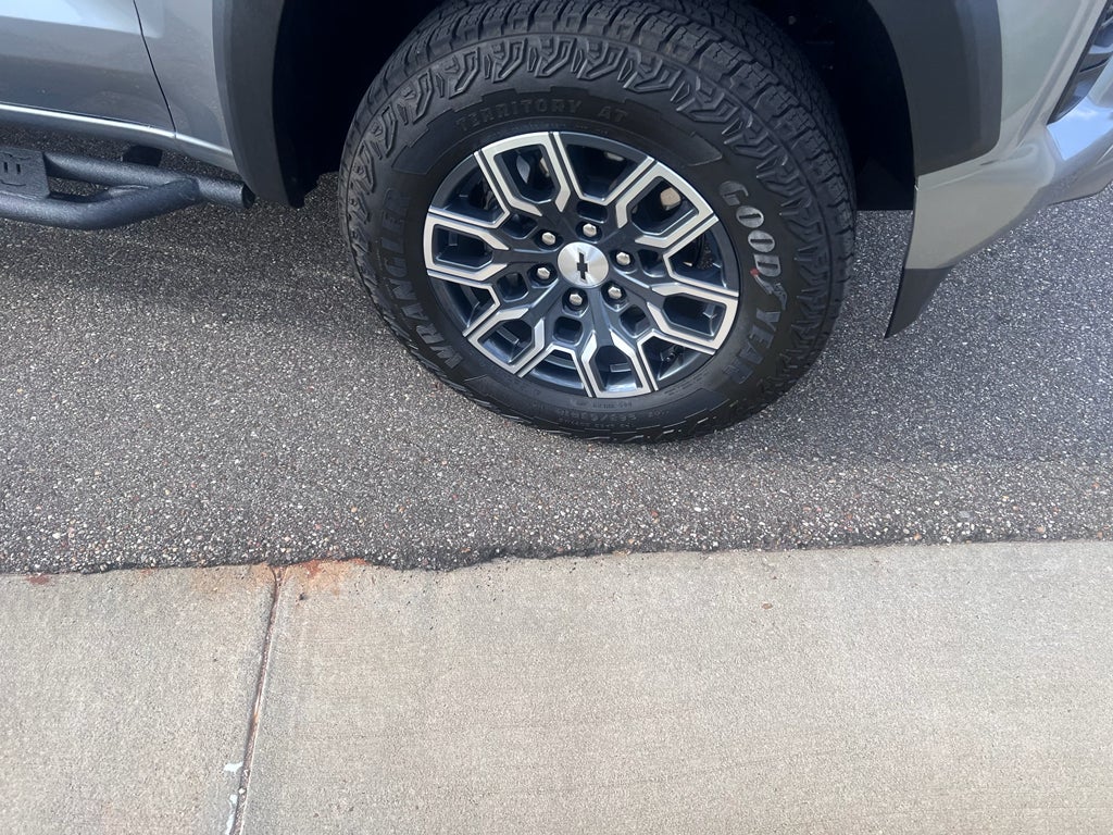 2024 Chevrolet Colorado 4WD Z71