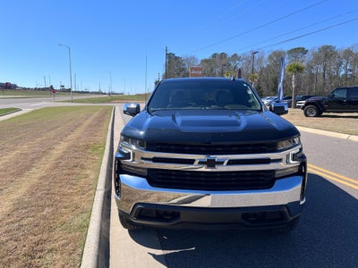 2021 Chevrolet Silverado 4WD Crew Cab Short Bed LT