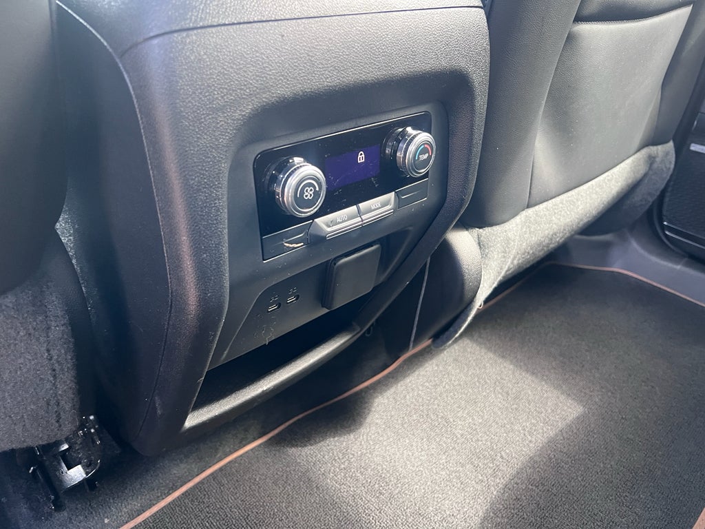 2024 GMC Acadia AWD AT4