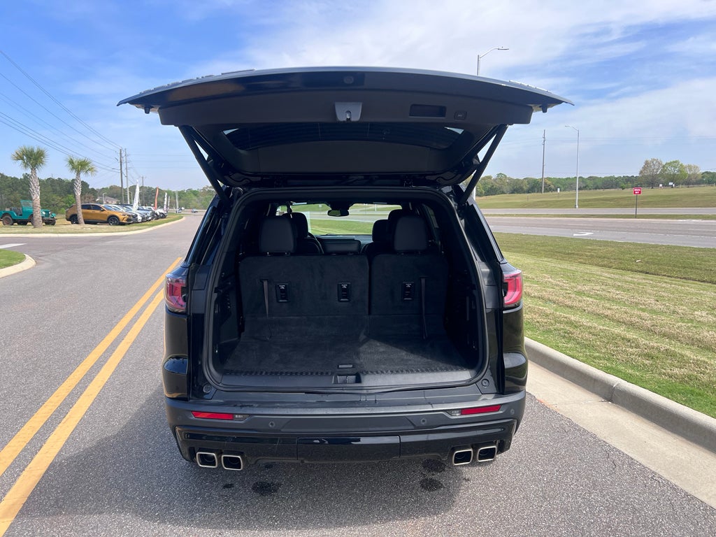 2024 GMC Acadia AWD AT4