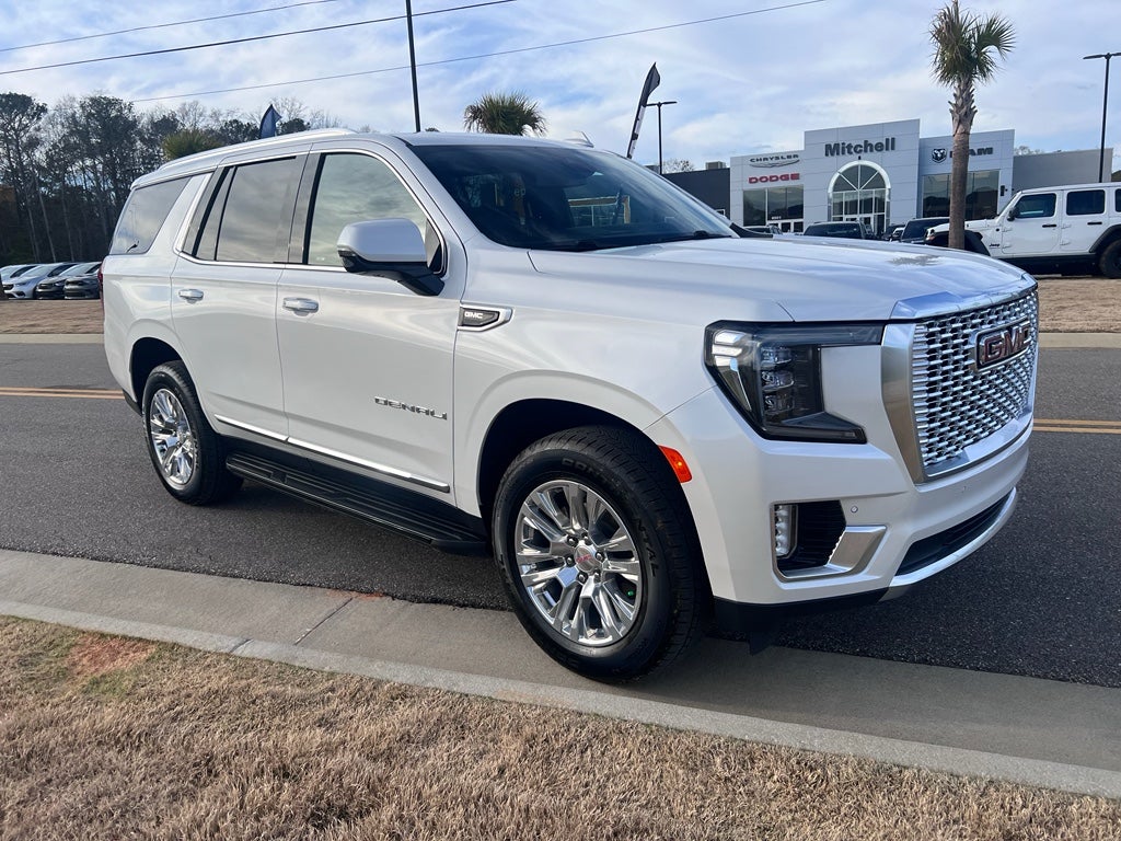 2024 GMC Yukon 4WD Denali