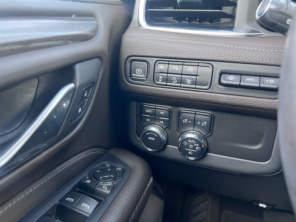 2024 GMC Yukon 4WD Denali