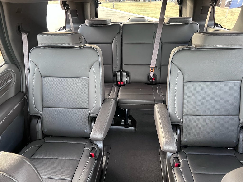 2024 GMC Yukon 4WD Denali